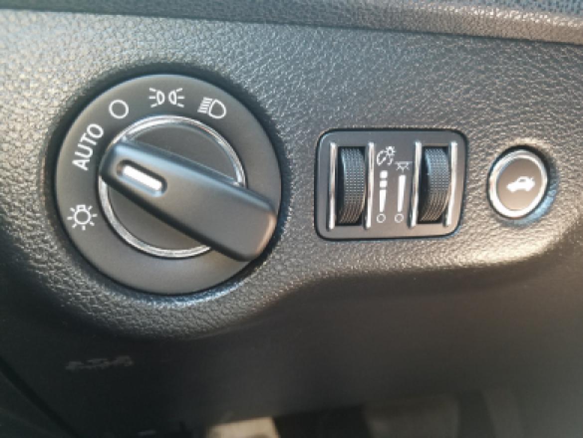 Photo of Limousine for sale: 2015 Chrysler 300 by AMERICAN PRO