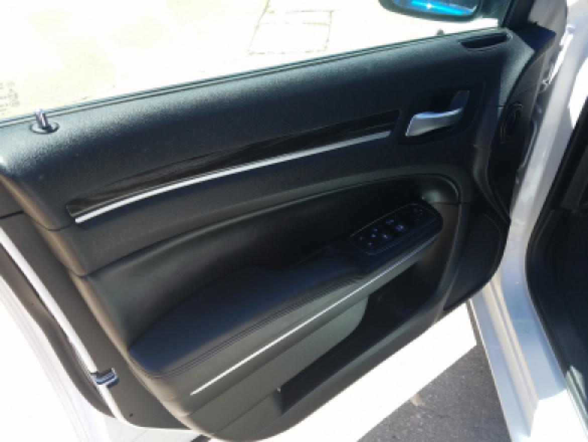 Photo of Limousine for sale: 2015 Chrysler 300 by AMERICAN PRO