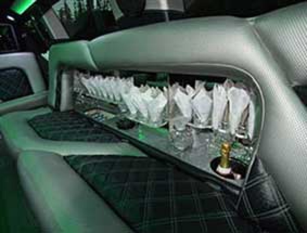 Limousine for Sale in North Hollywood, CA - Photo 2