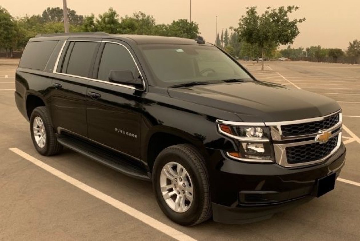 SUV for sale: 2017 Chevrolet Suburban LT 5.3L V8 3-Row VIP