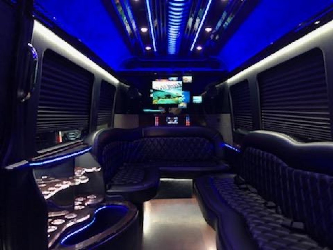 Sprinter for Sale in Fontana, CA - Photo 10