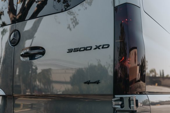 2019 Mercedes-Benz Sprinter 3500 XD Dually 4X4 Sprinter for Sale in San Dimas, CA - Photo 2