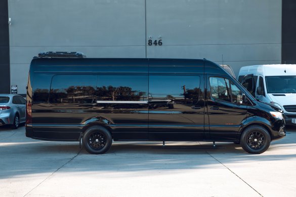 2019 Mercedes-Benz Sprinter 2500 Extended Sprinter for Sale in San Dimas, CA - Photo 2