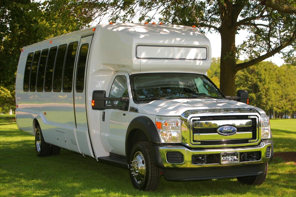 Limo Bus for sale: 2011 Ford F550 34&quot; by Krystal Koach
