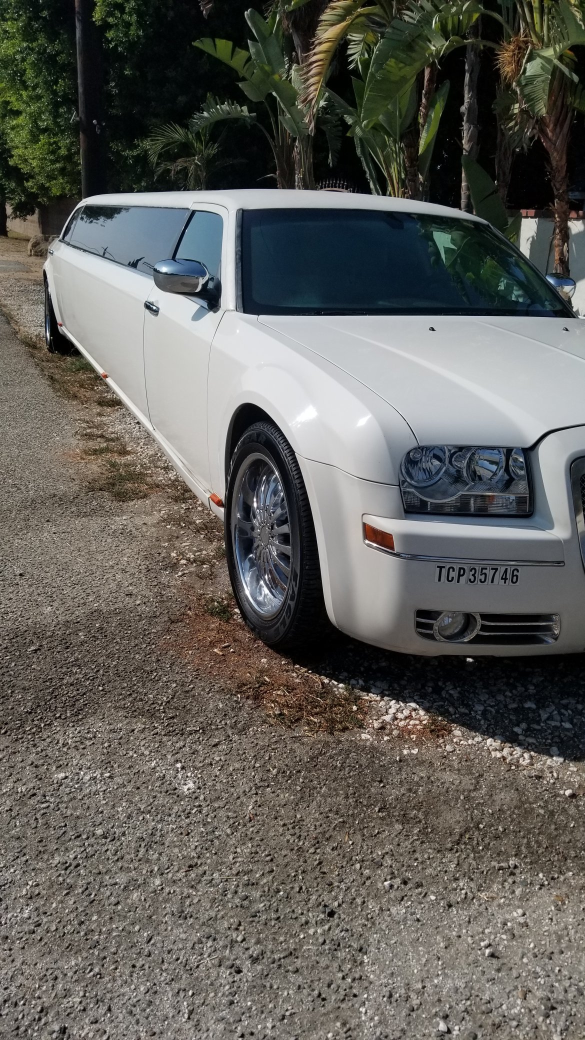 Limousine for Sale in Los Angeles, CA - Photo 16