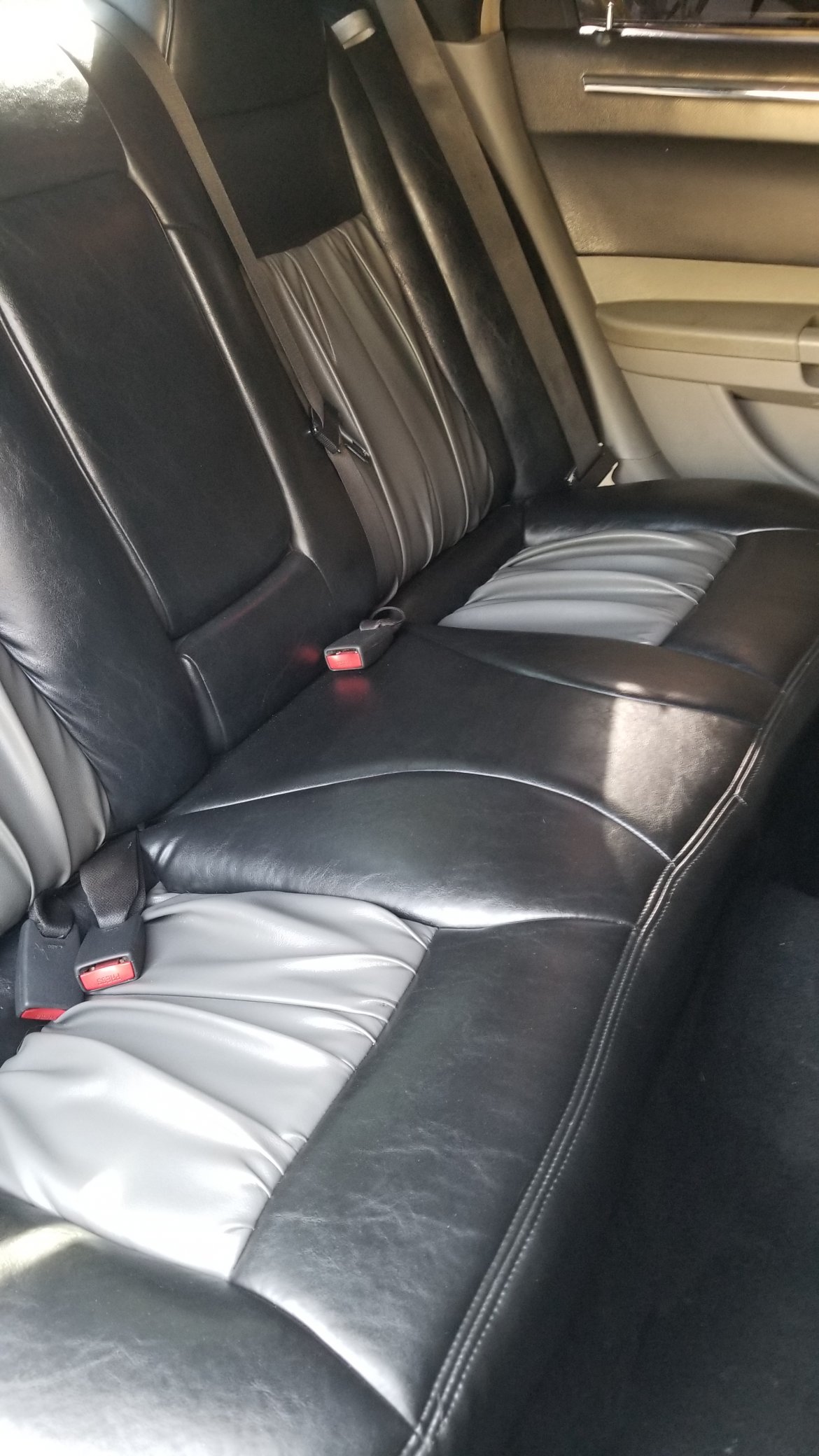 Limousine for Sale in Los Angeles, CA - Photo 25