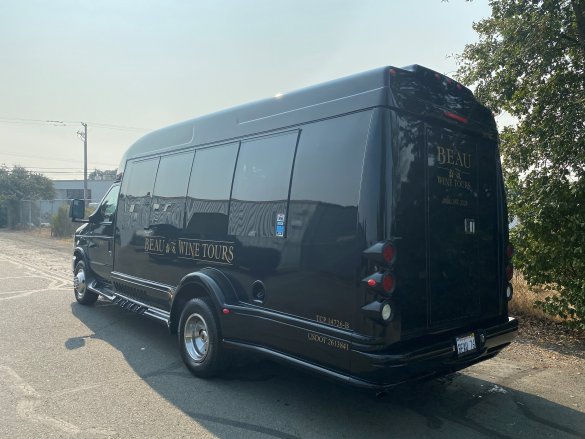 2013 Ford E-350 Executive Shuttle for Sale in sonoma, CA - Photo 2