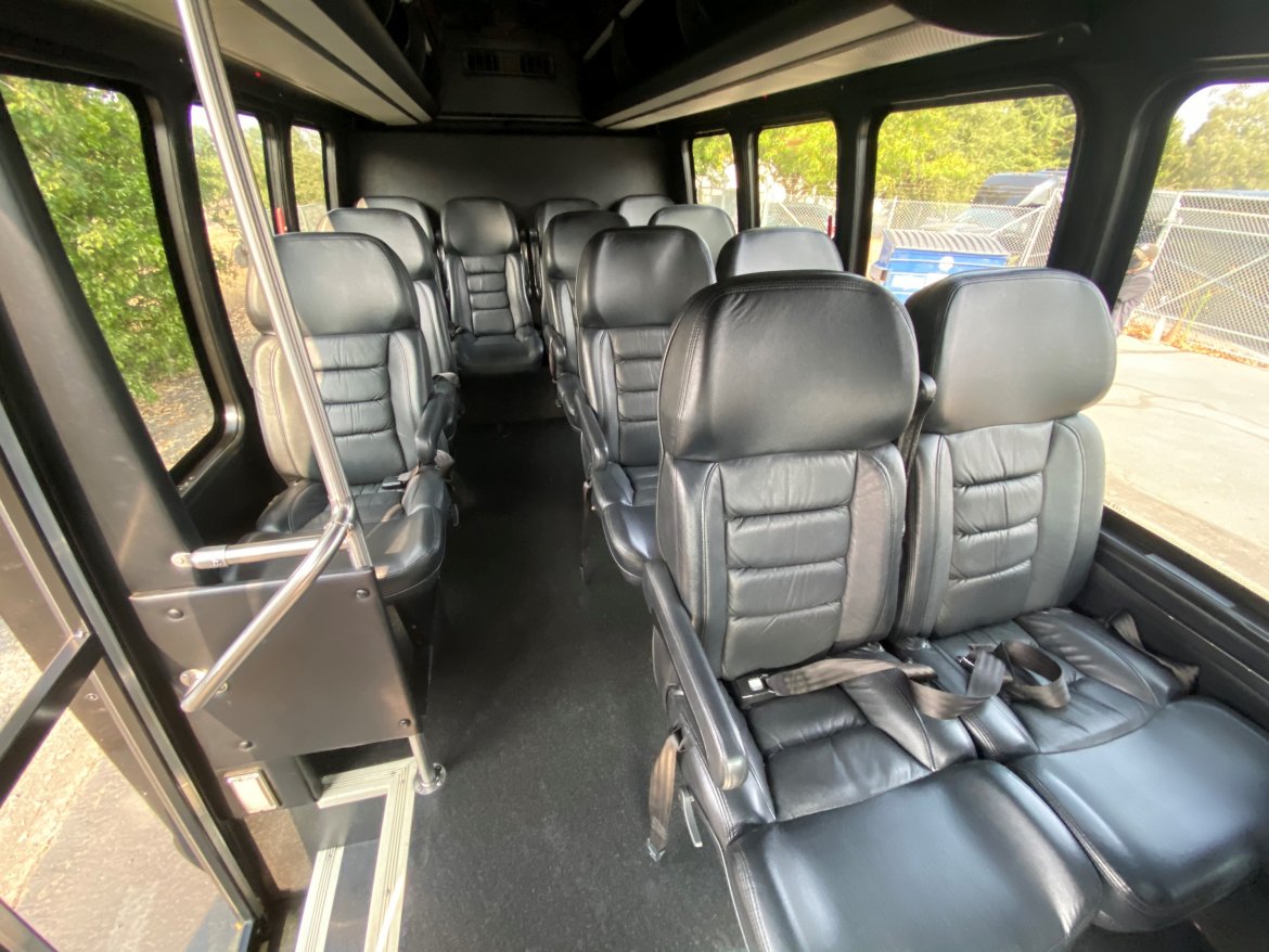 Executive Shuttle for Sale in sonoma, CA - Photo 3