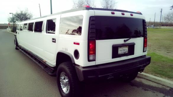 2005 Krystal Limousine Builder Hummer H2 Limousine