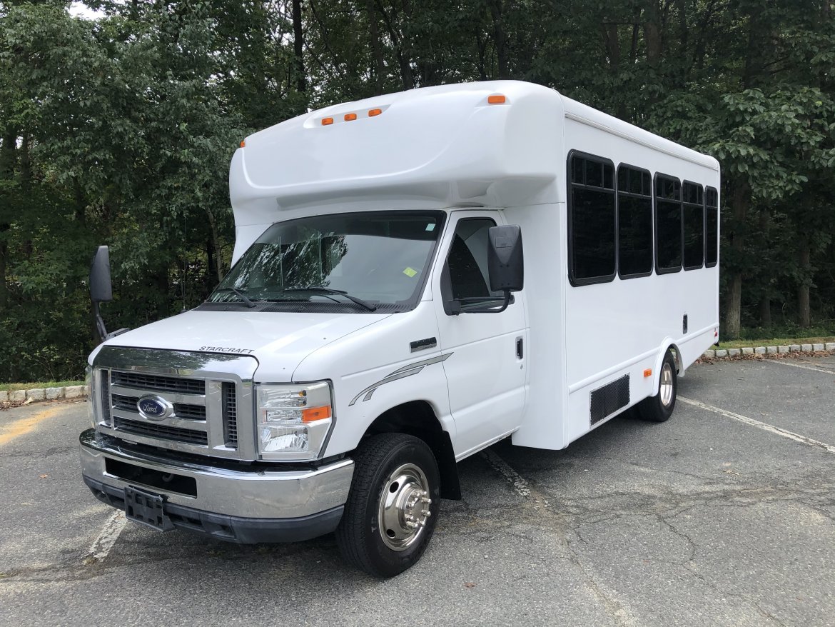 Limo Bus for Sale in Morganville, NJ - Photo 7
