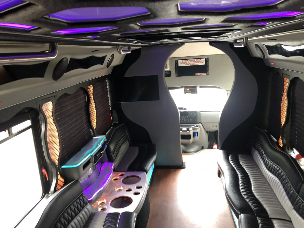 Limo Bus for Sale in Morganville, NJ - Photo 17
