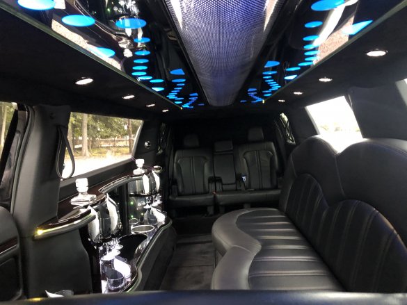 2014 Lincoln MKT 120 5thDoor Limousine for Sale in Morganville, NJ - Photo 2