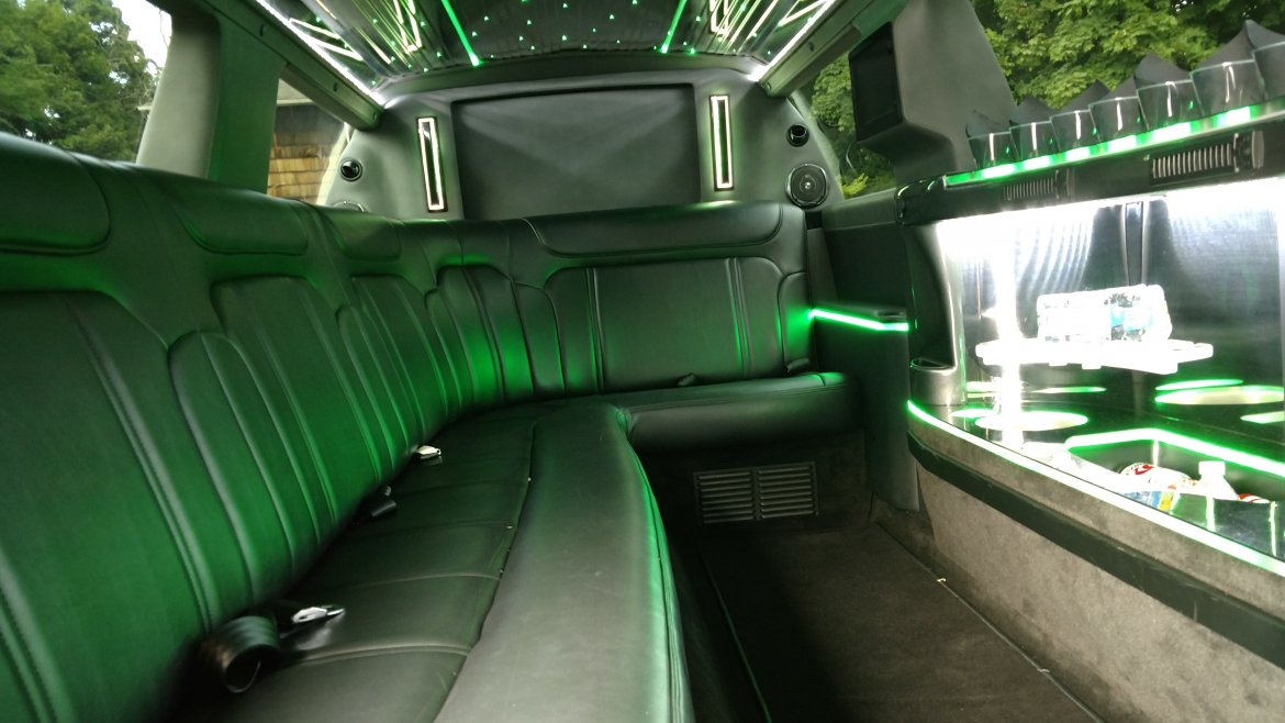 Limousine for Sale in Holbrook, NY - Photo 12