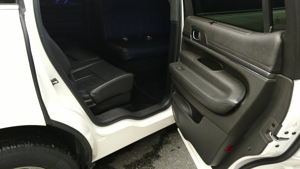 Limousine for Sale in Holbrook, NY - Photo 8