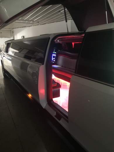 2015 GMC Yukon XL SUV Stretch for Sale in Lenox, Michigan, US - Photo 3