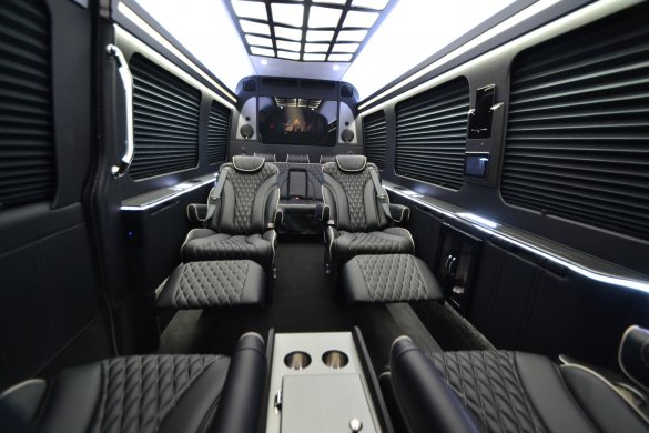 2019 Mercedes-Benz CEO/Private Class Sprinter Sprinter for Sale in Springfield, MO - Photo 2
