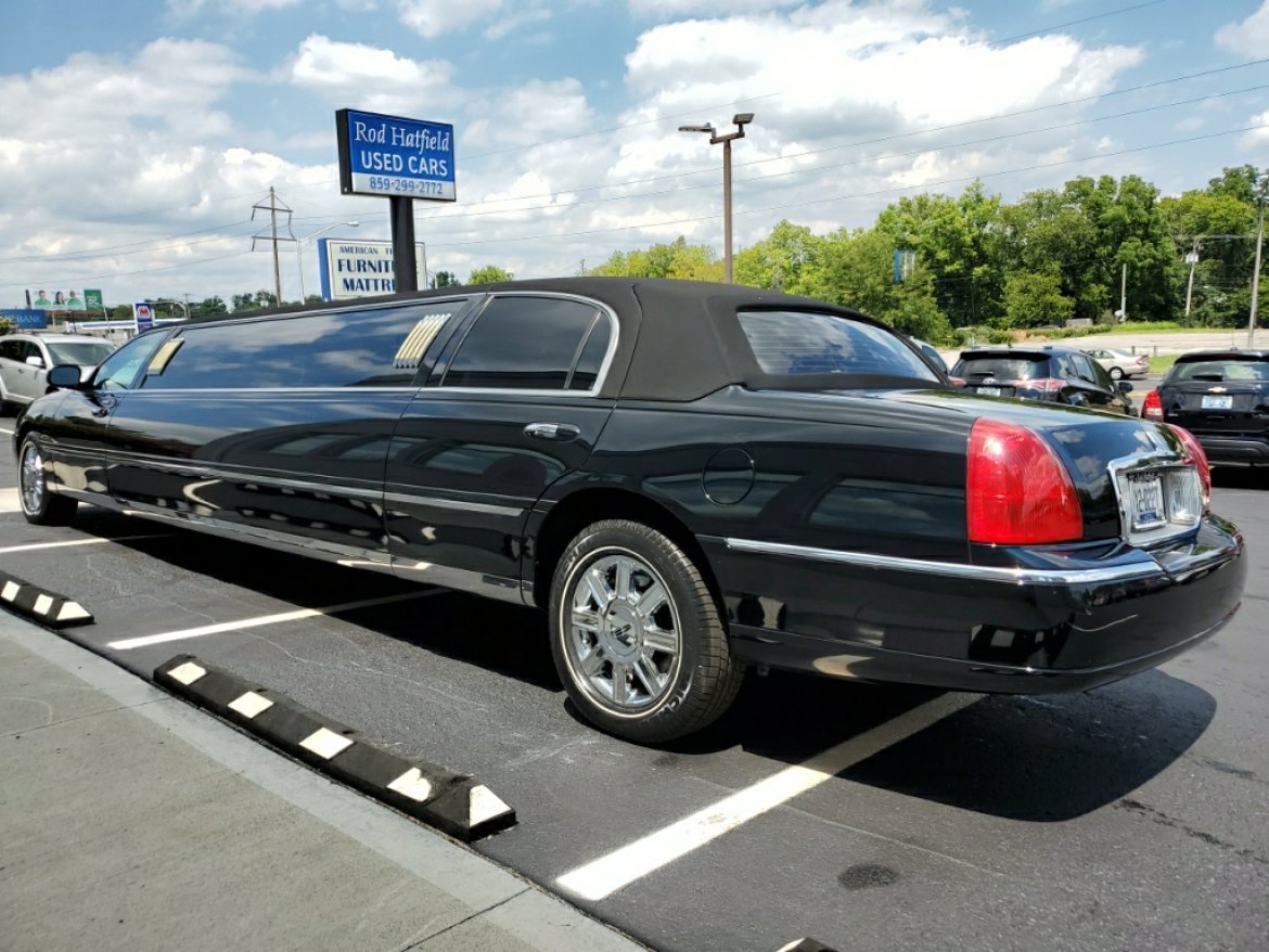 Limousine for Sale in Lexington, KY - Photo 4
