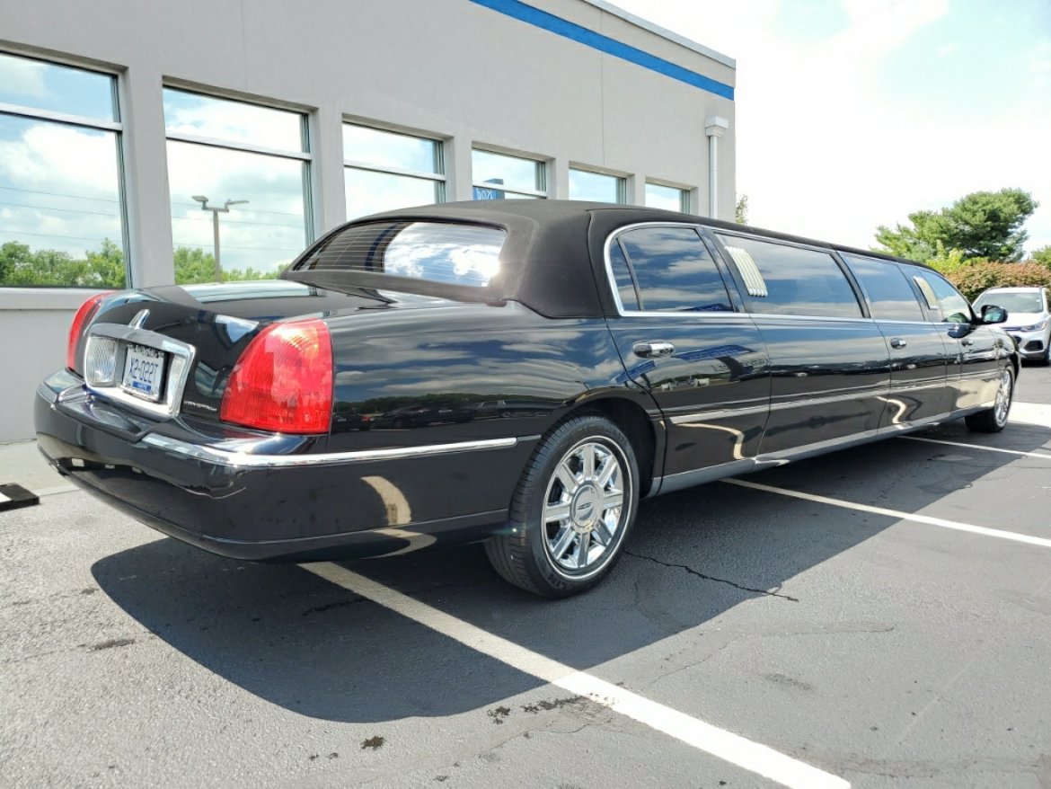 Limousine for Sale in Lexington, KY - Photo 6