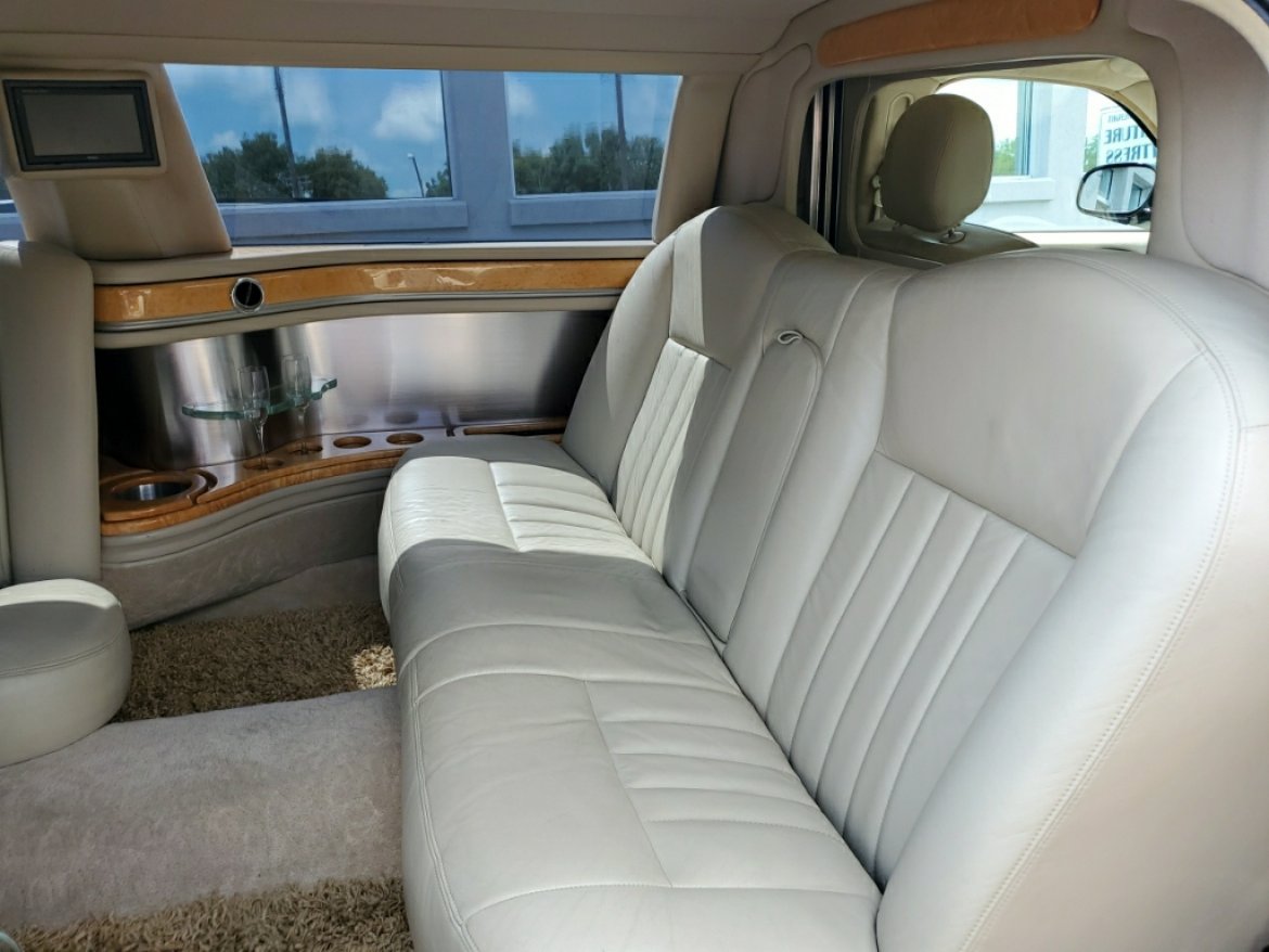 Limousine for Sale in Lexington, KY - Photo 10