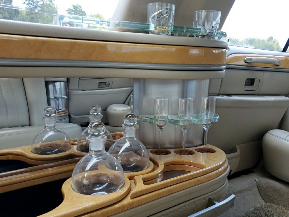 Limousine for Sale in Lexington, KY - Photo 15