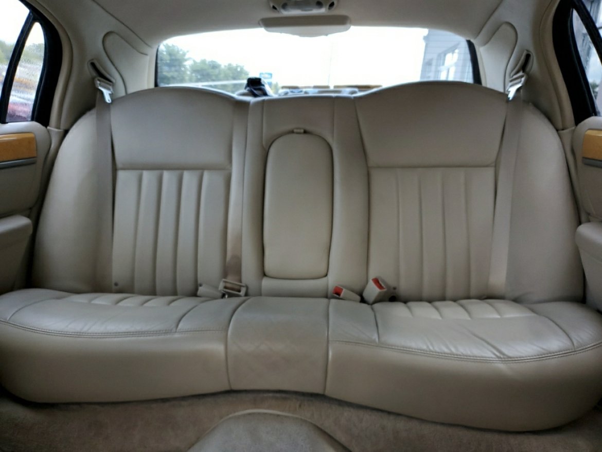 Limousine for Sale in Lexington, KY - Photo 16