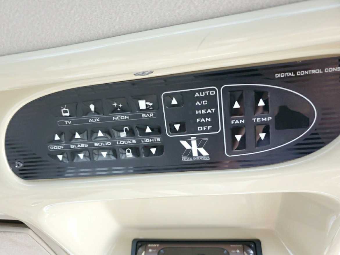Limousine for Sale in Lexington, KY - Photo 20