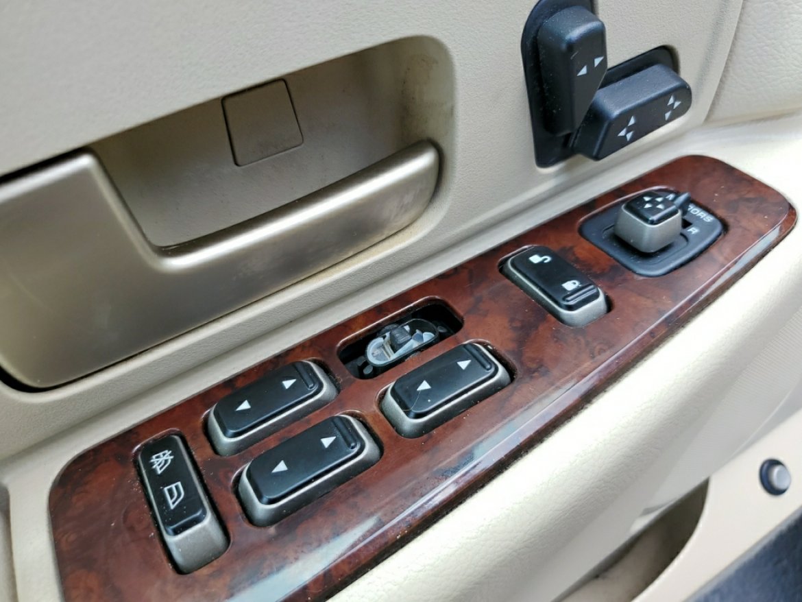Limousine for Sale in Lexington, KY - Photo 24