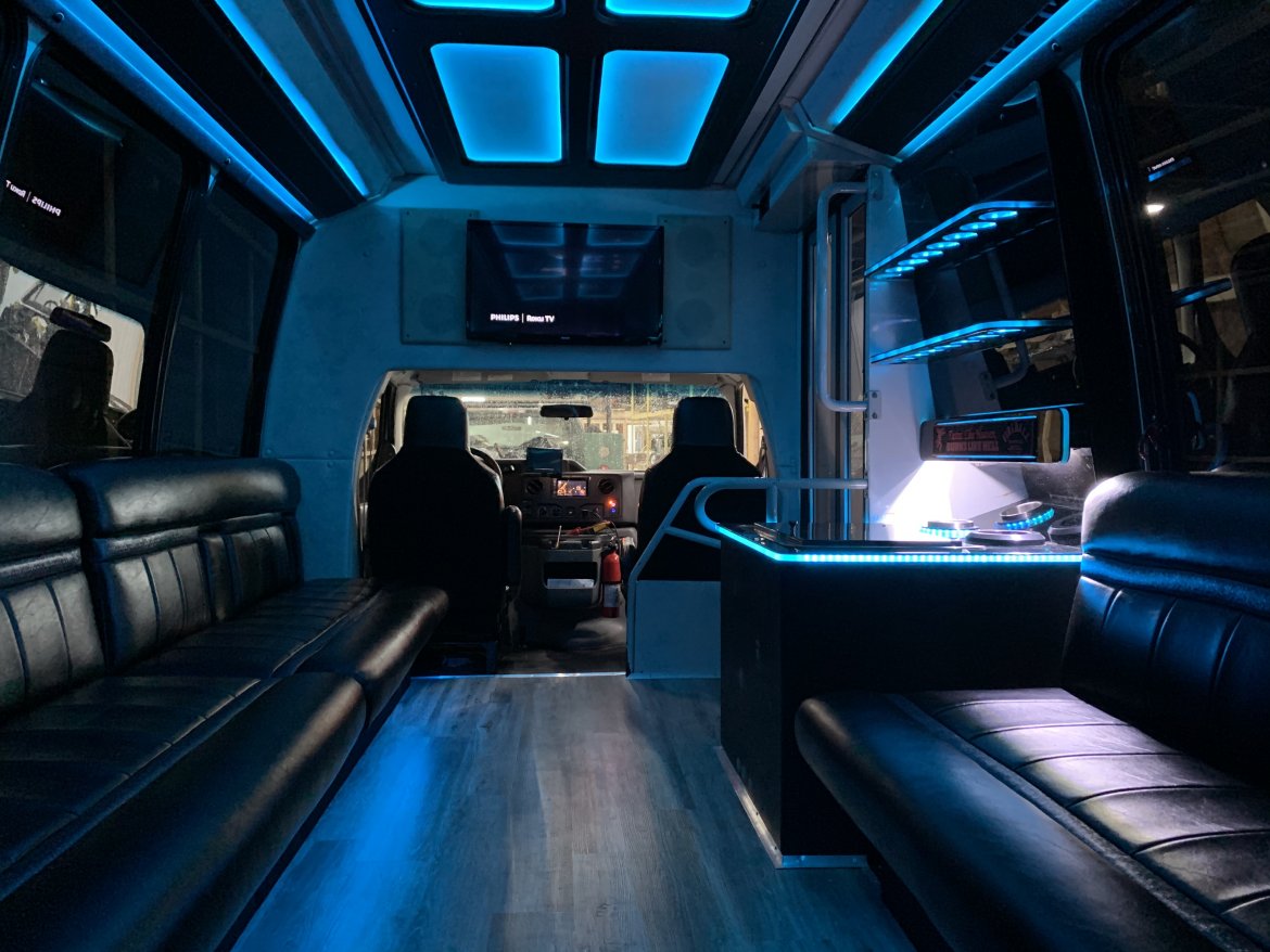 Limo Bus for Sale in Waterford, PA - Photo 12