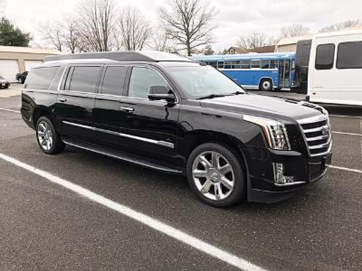 72 Ceo Suv Mobile Offices For Sale We Sell Limos