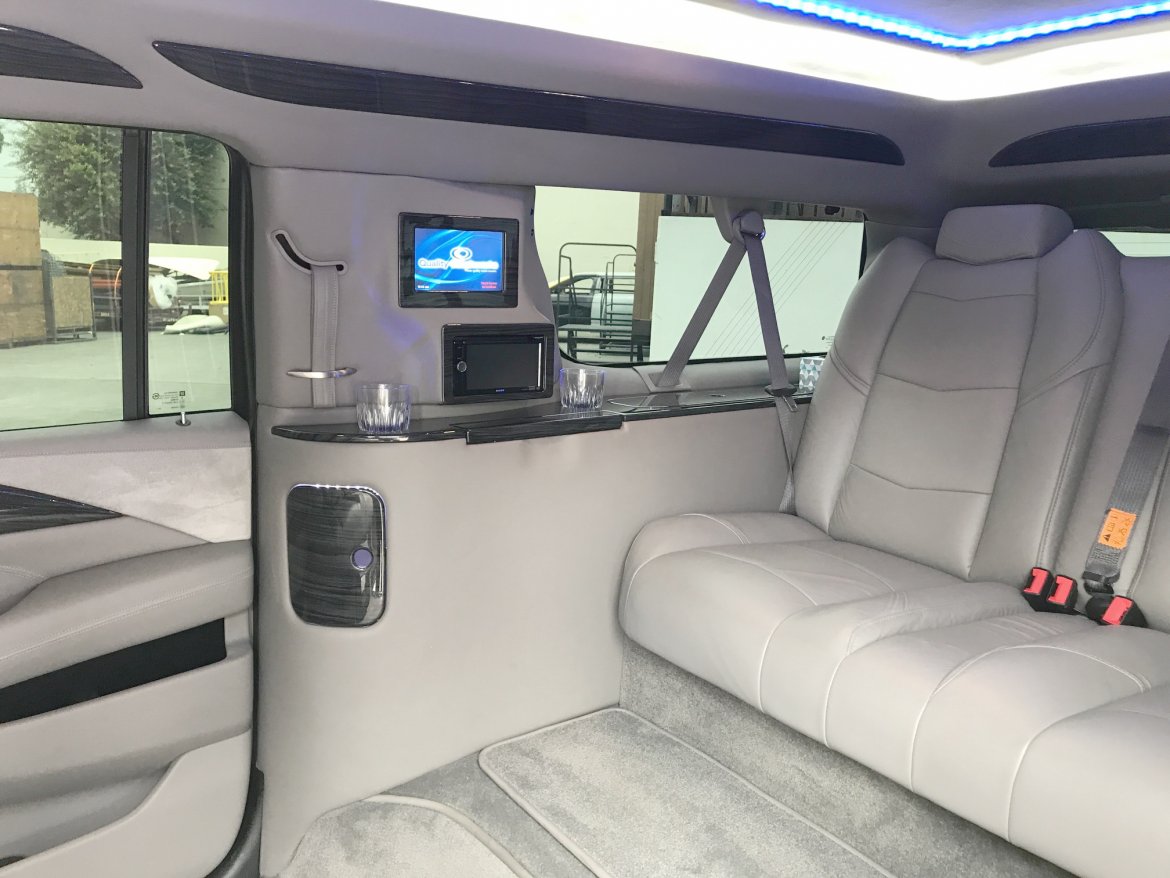 CEO SUV Mobile Office for Sale in Oaklyn, NJ - Photo 19