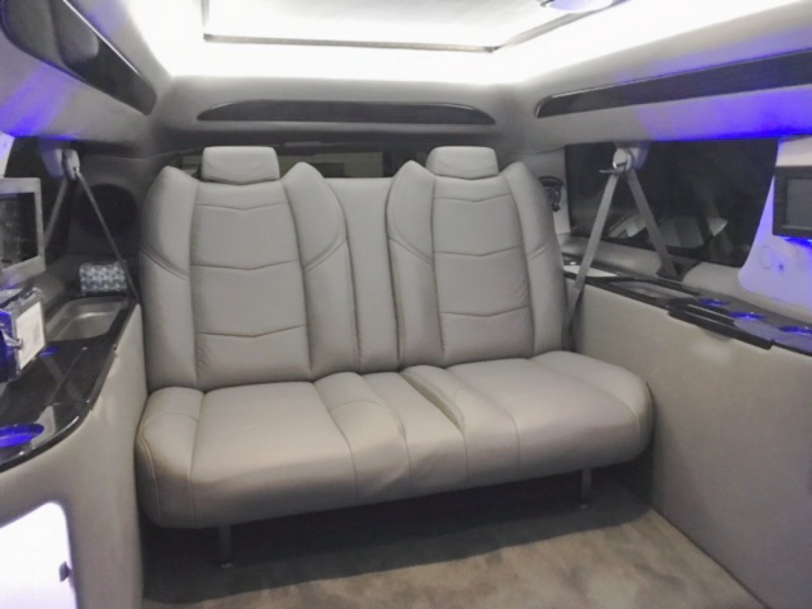 CEO SUV Mobile Office for Sale in Oaklyn, NJ - Photo 25
