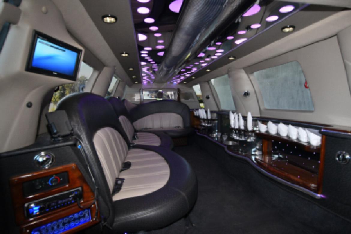 Photo of SUV Stretch for sale: 2012 Ford expedition by ECB