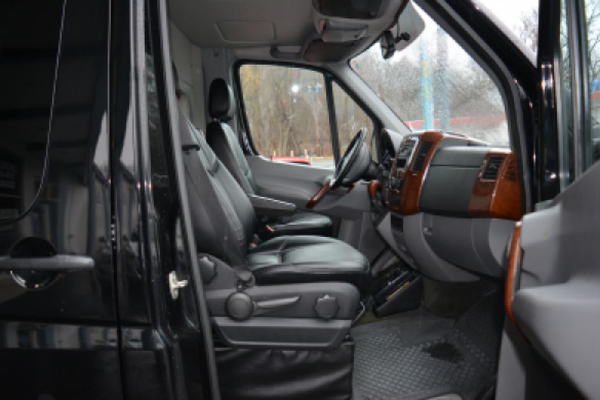 Photo of Sprinter for sale: 2011 Mercedes-Benz  Sprinter 2500 276&quot;
