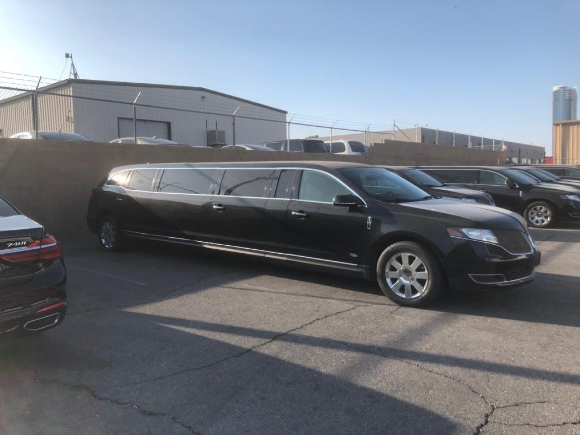 Limousine for Sale in Las Vegas, NV - Photo 42