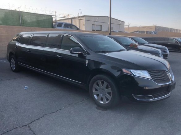 2016 Lincoln MKT Limousine for Sale in Las Vegas, NV - Main Photo