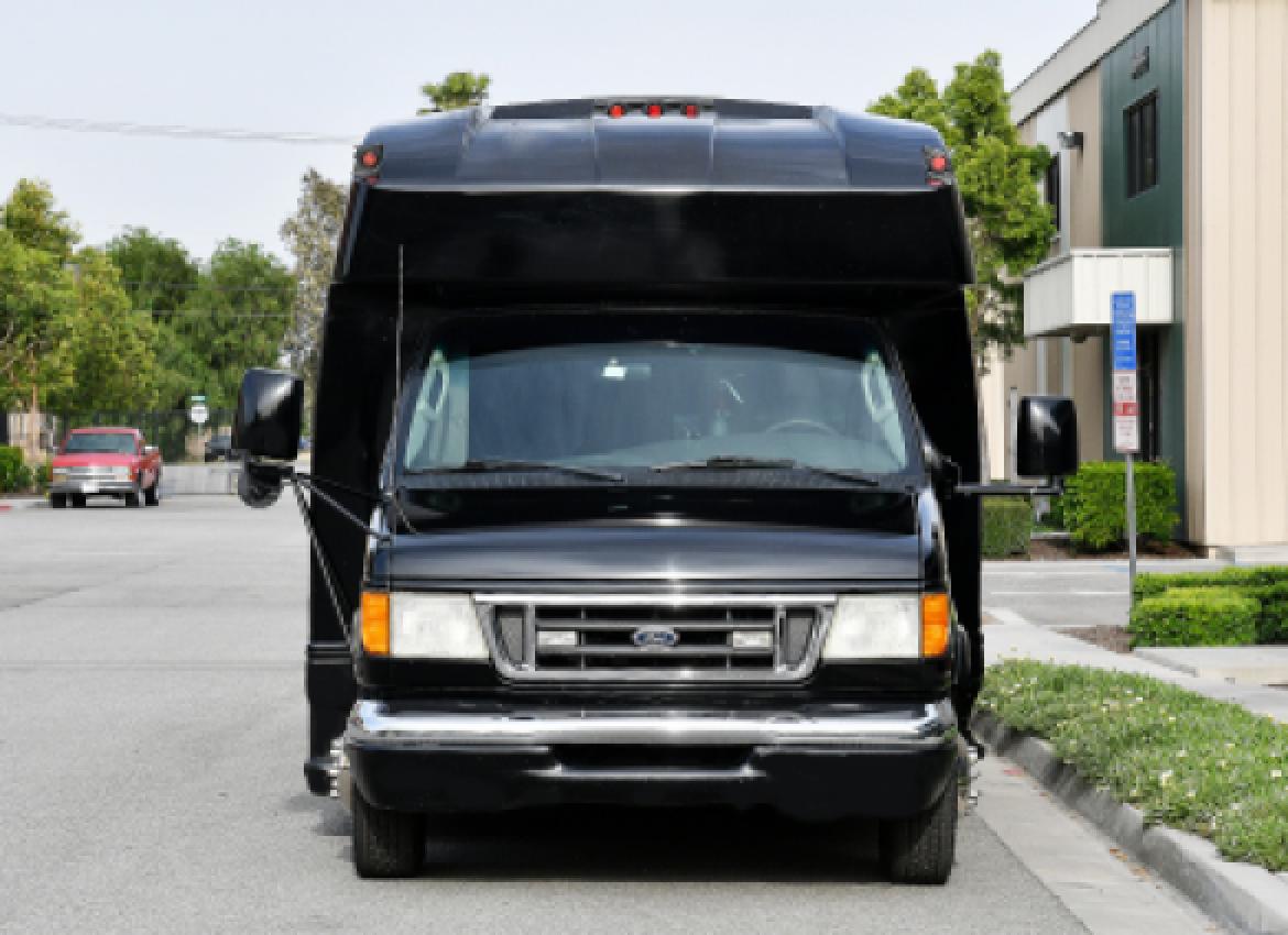 Photo of Limo Bus for sale: 2003 Ford E-450 by Turtle Top