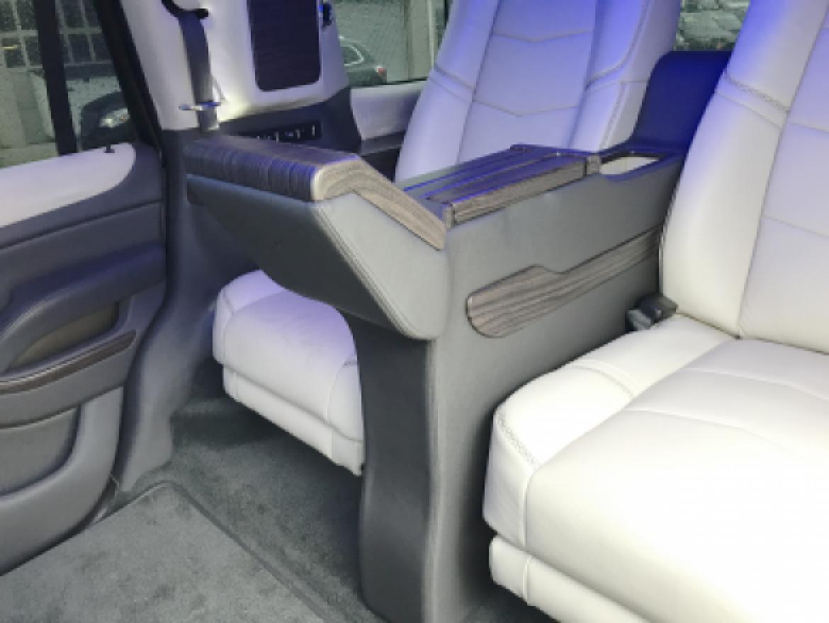 Photo of CEO SUV Mobile Office for sale: 2016 GMC Denali 20&quot; by Quality Coach