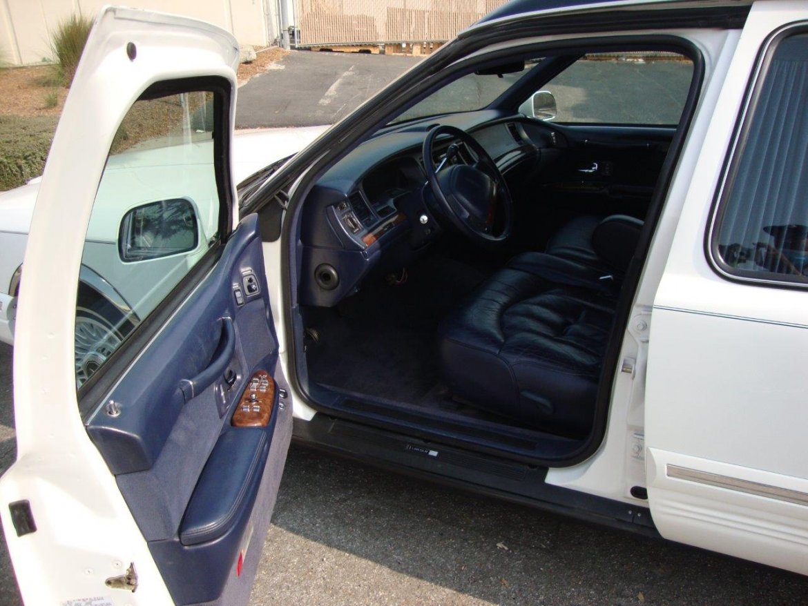 Funeral for Sale in Carson, CA - Photo 17