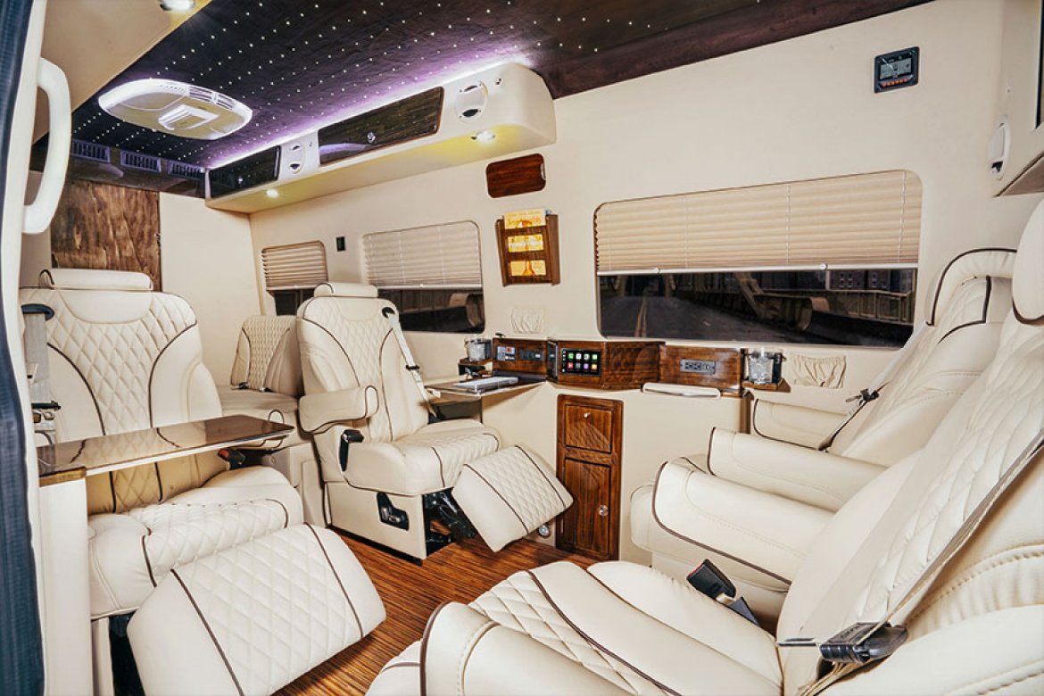 Sprinter for Sale in San Antonio, TX - Photo 4