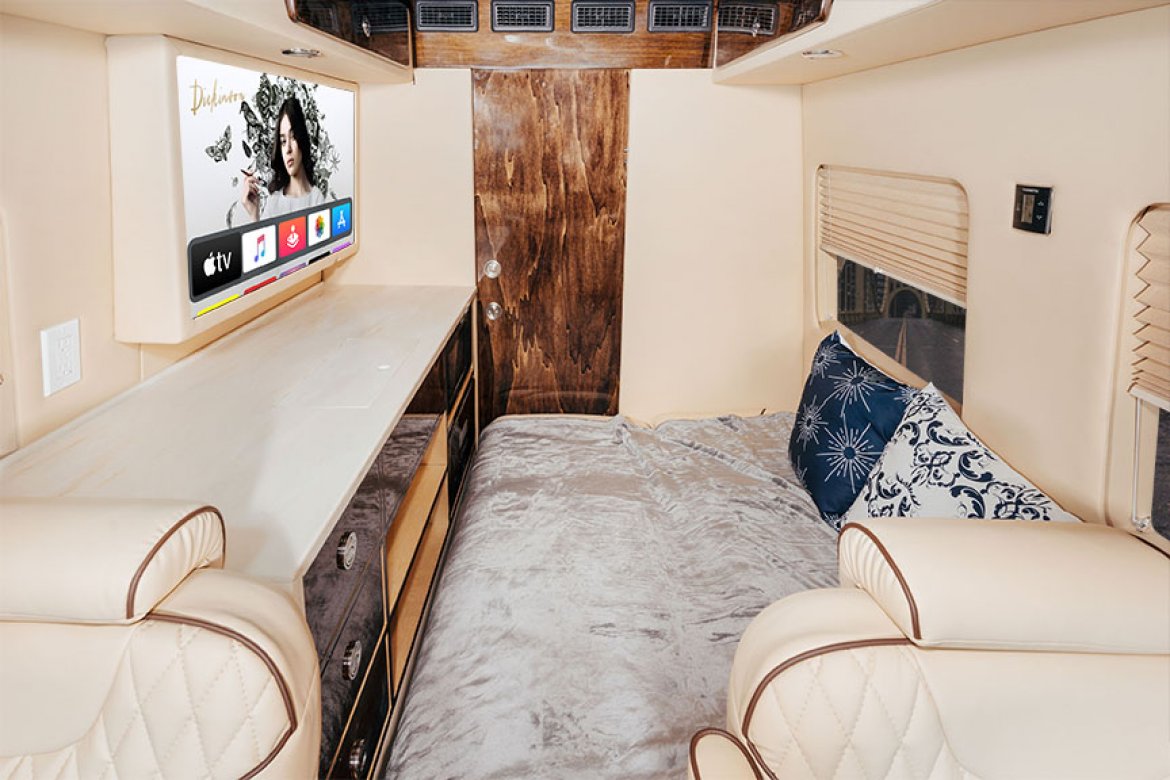 Sprinter for Sale in San Antonio, TX - Photo 7