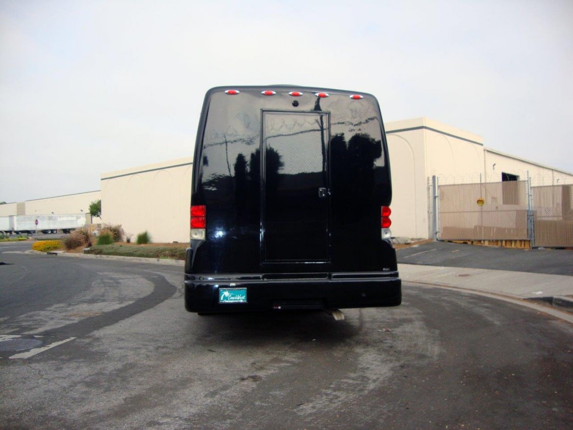 Executive Shuttle for Sale in Carson, CA - Photo 9