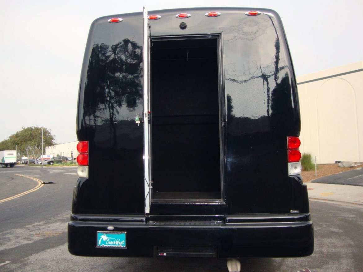 Executive Shuttle for Sale in Carson, CA - Photo 13