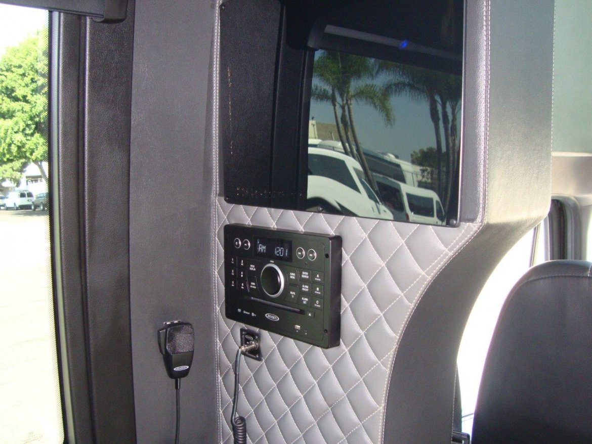 Executive Shuttle for Sale in Carson, CA - Photo 21