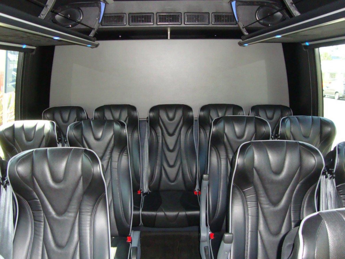 Executive Shuttle for Sale in Carson, CA - Photo 24