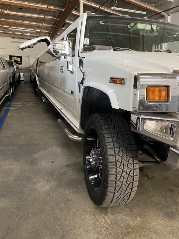 2006 Hummer H2 Limousine for Sale in North Hollywood, CA - Photo 3