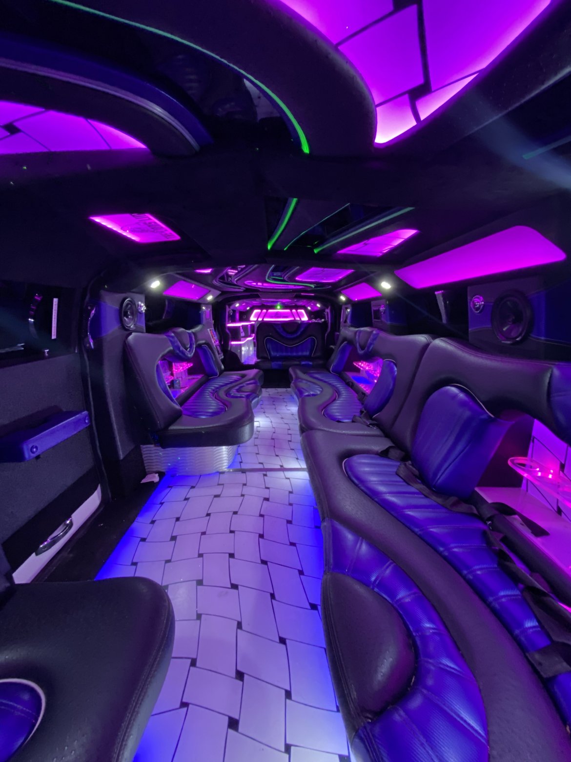 Limousine for Sale in North Hollywood, CA - Photo 8
