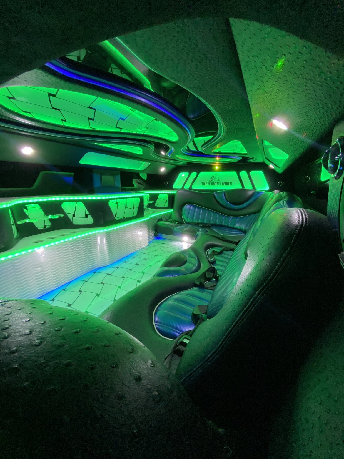 Limousine for Sale in North Hollywood, CA - Photo 9
