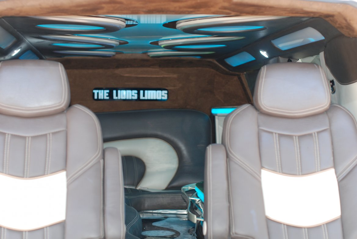 Limousine for Sale in North Hollywood, CA - Photo 7