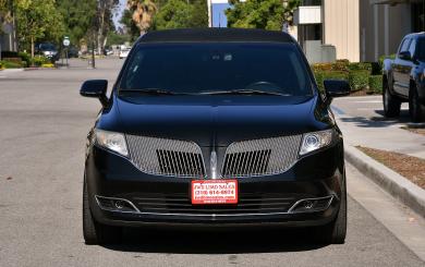 2013 Lincoln MKT Limousine for Sale in fontana, California, US - Photo 4