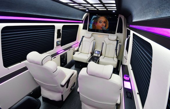 2020 Mercedes-Benz CEO-Private Class Sprinter for Sale in Springfield, MO - Photo 3